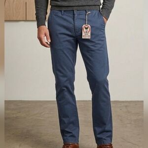 NWT Devil-Dog Luxury Navy Chinos for Men. So Comfortable! Size 34×34